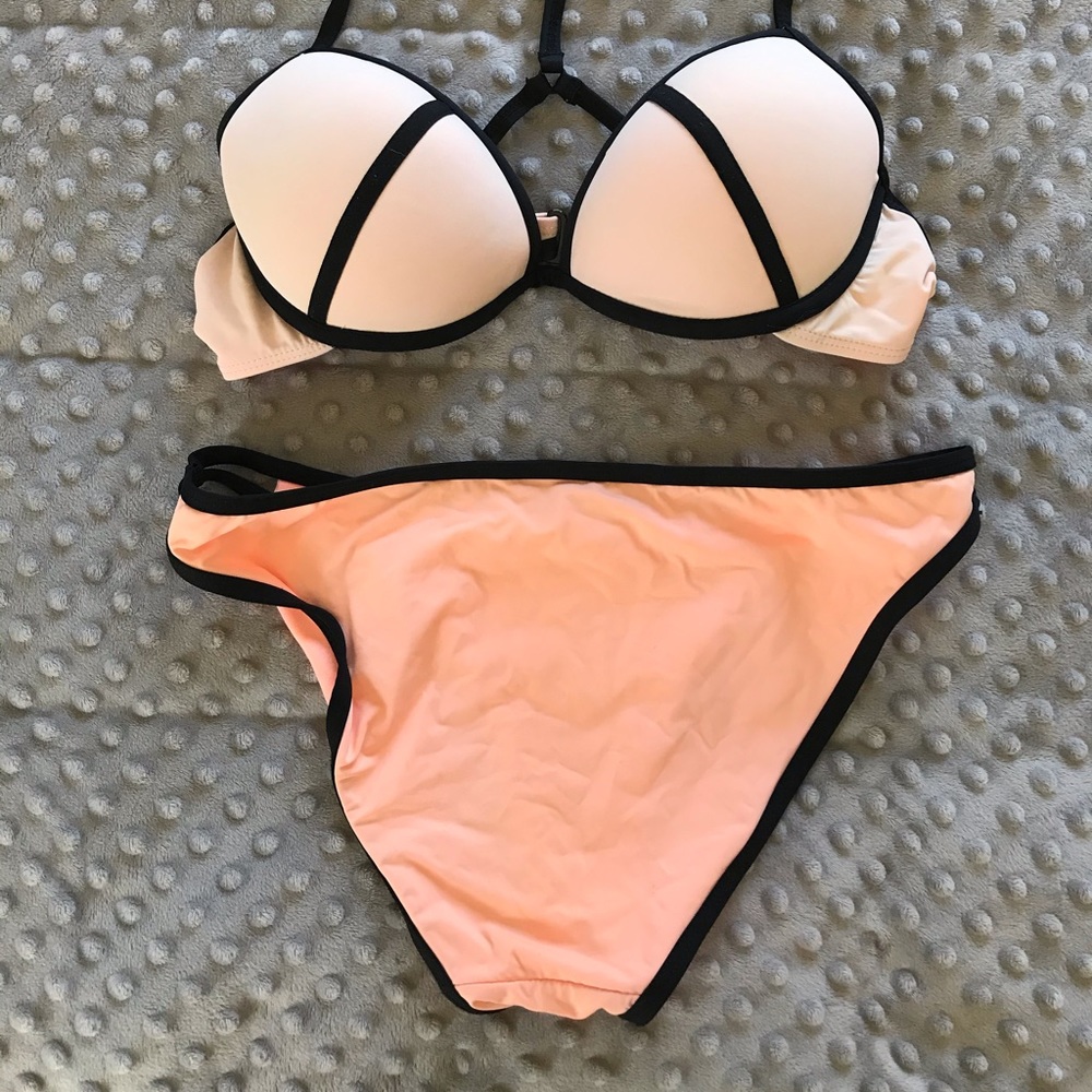 Color block bikini - Picture 2 of 4